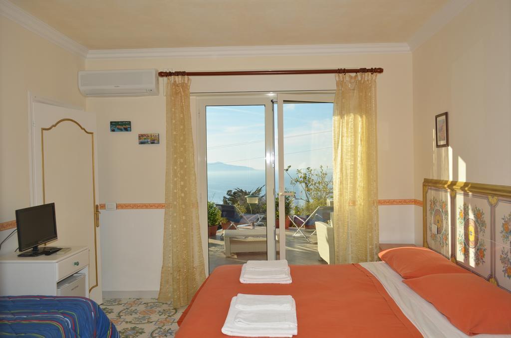 Le Ginestre Di Capri Bb & Holiday House Ανακάπρι Εξωτερικό φωτογραφία
