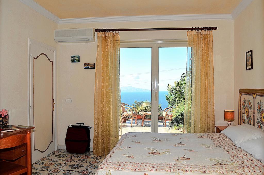 Le Ginestre Di Capri Bb & Holiday House Ανακάπρι Εξωτερικό φωτογραφία
