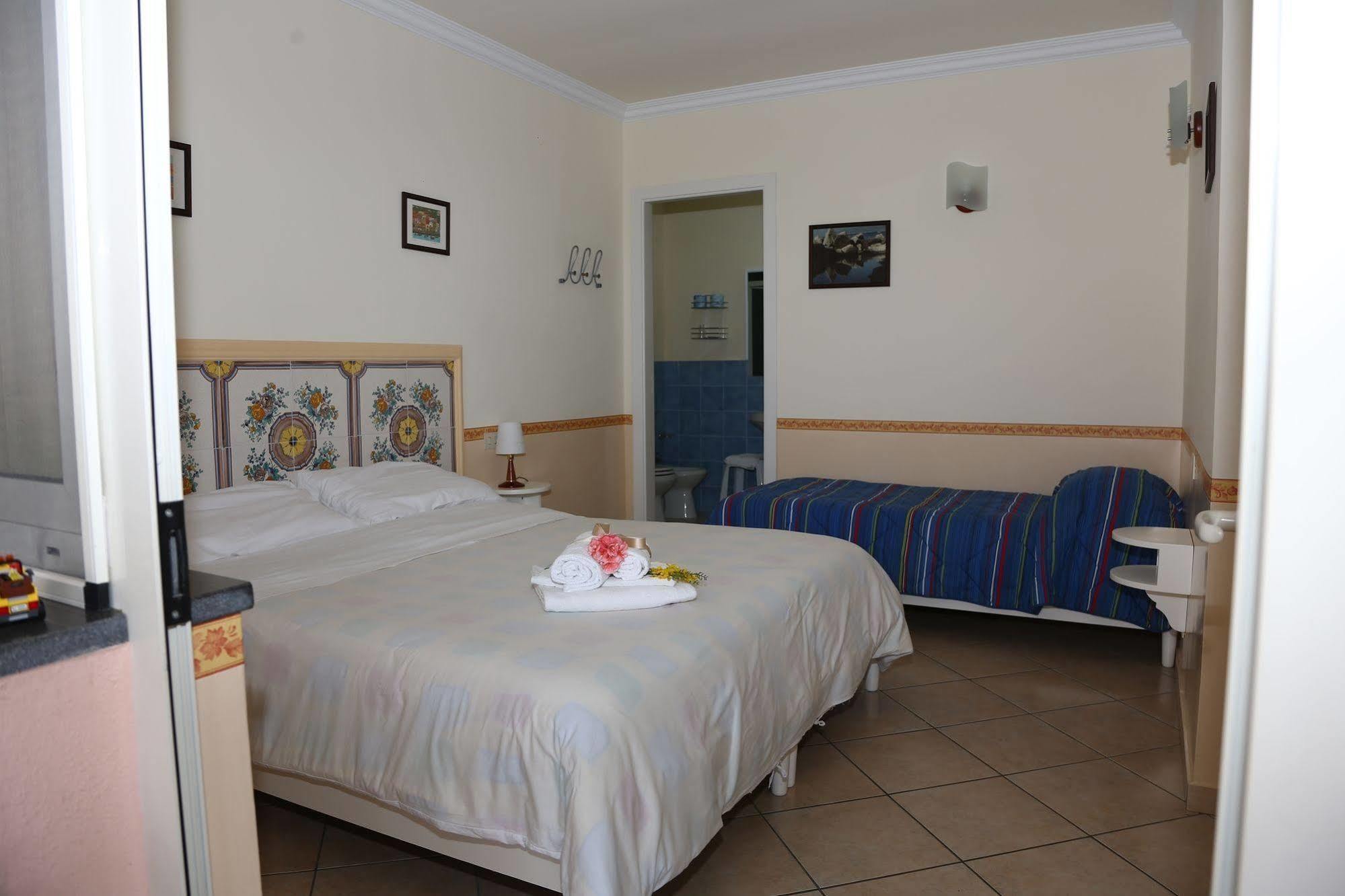 Le Ginestre Di Capri Bb & Holiday House Ανακάπρι Εξωτερικό φωτογραφία