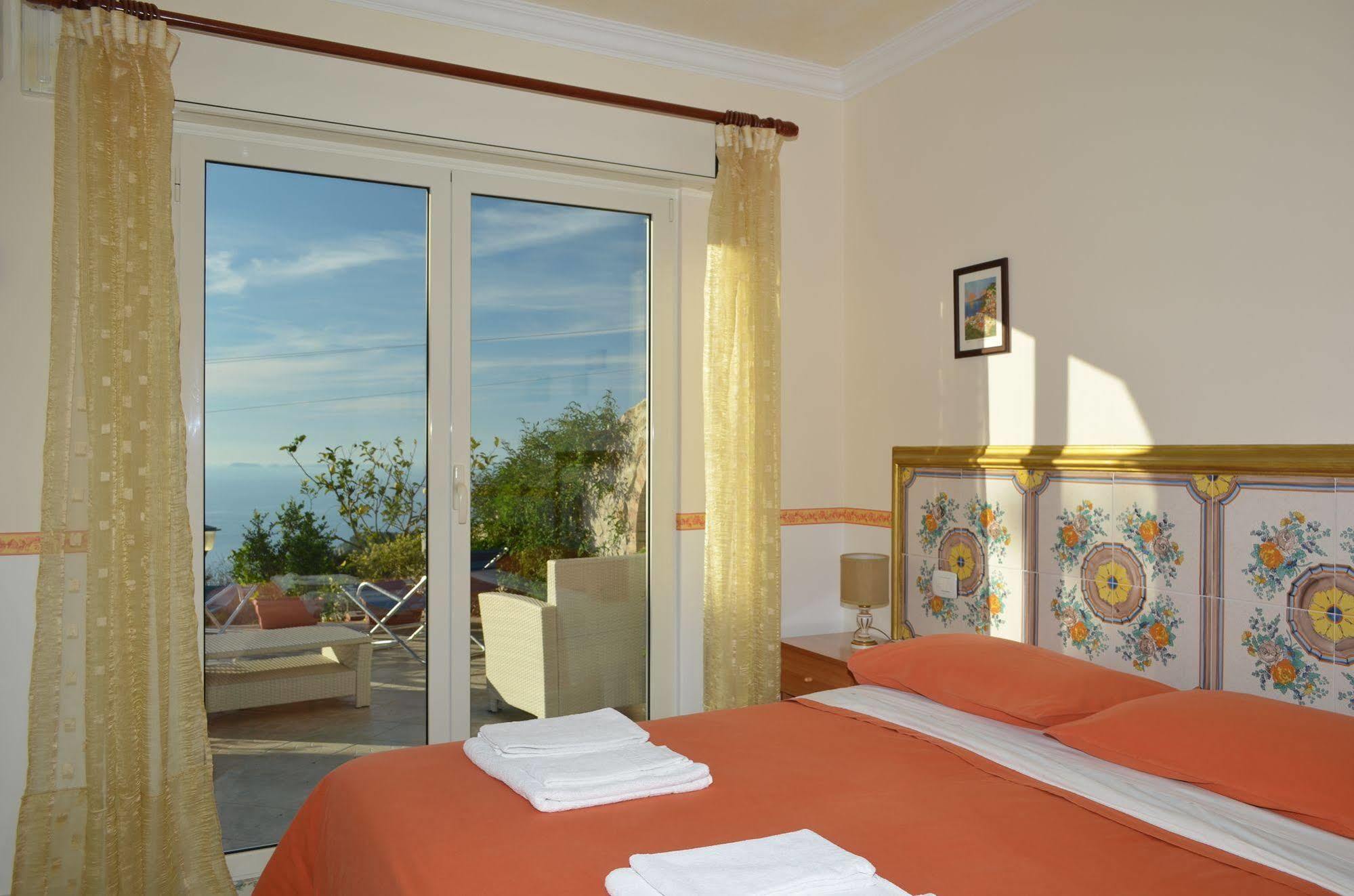 Le Ginestre Di Capri Bb & Holiday House Ανακάπρι Εξωτερικό φωτογραφία